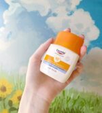 ⁦يوسيرين - سائل واقي الشمس مطفي بعامل حماية 50 SPF - للبشرة الحساسة والدهنية - 50مل⁩ - الصورة ⁦5⁩